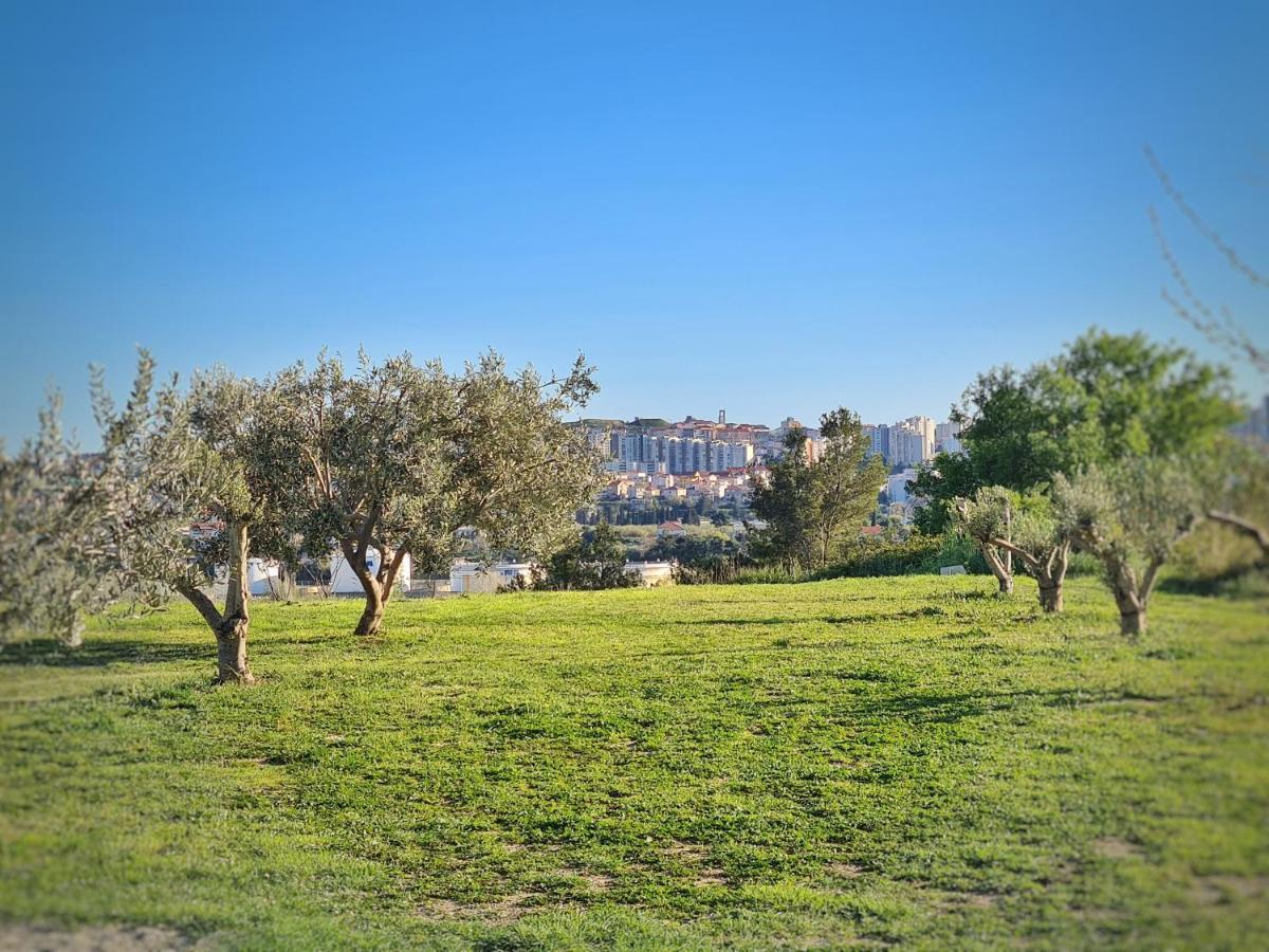 Luxury Apartment Salona Esterno foto