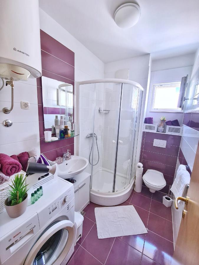 Luxury Apartment Salona Esterno foto